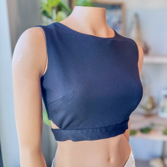 ChicWish, Bowknot Crop Top in Black, Full Zip Back, Sleeveless, Women’s Small - Picture 11 of 11